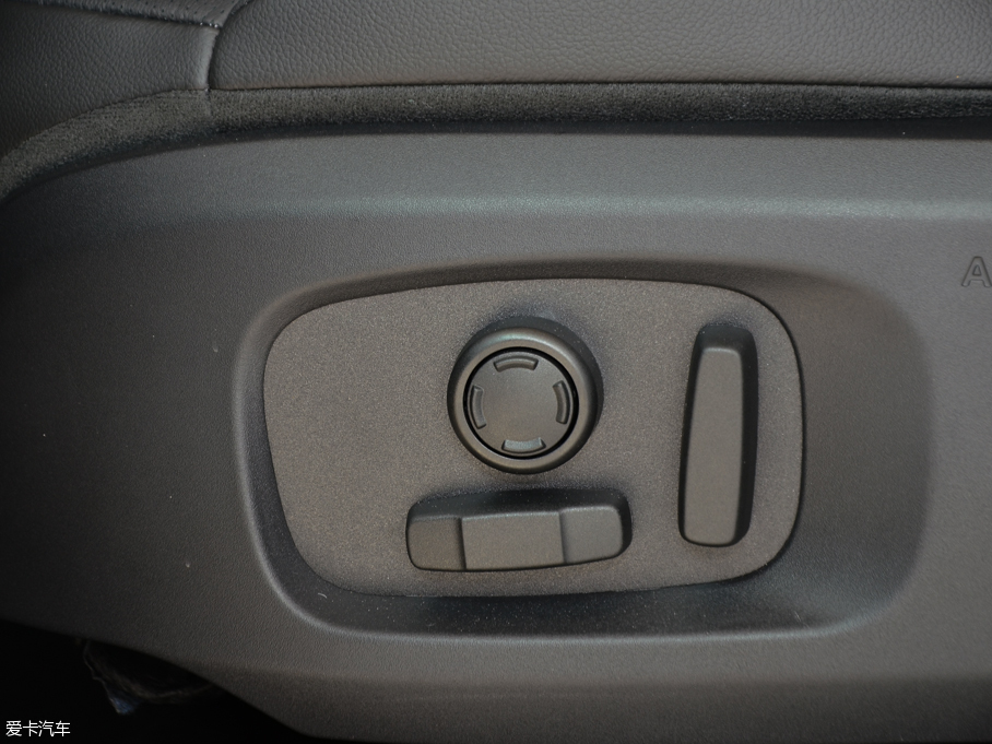 2016٘O 2.0T SE ҫ