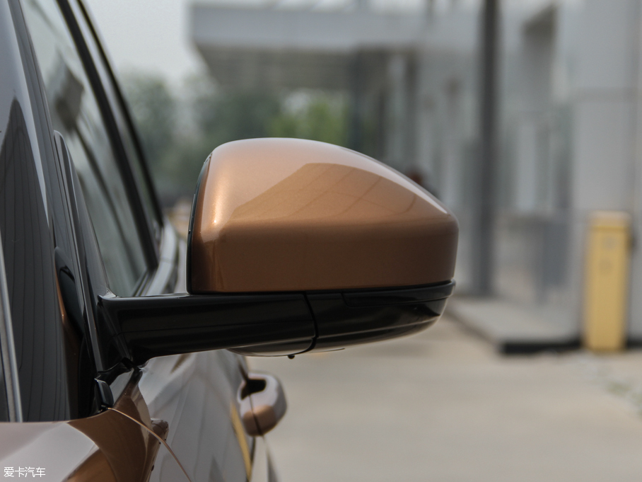 2016٘O 2.0T SE ҫ