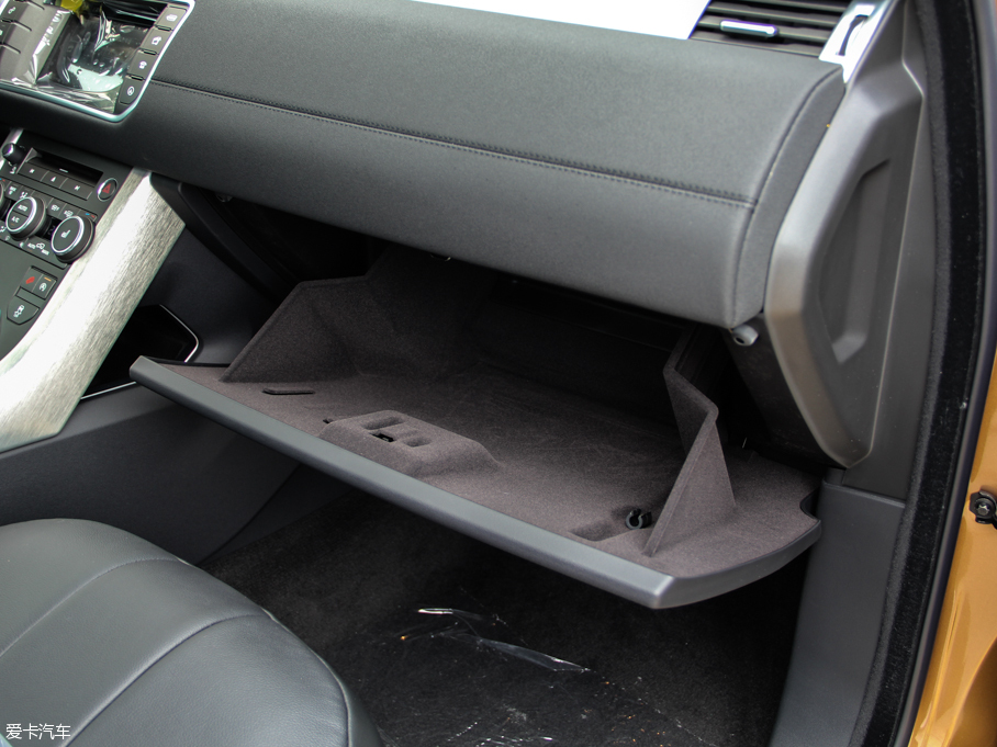 2016٘O 2.0T SE ҫ