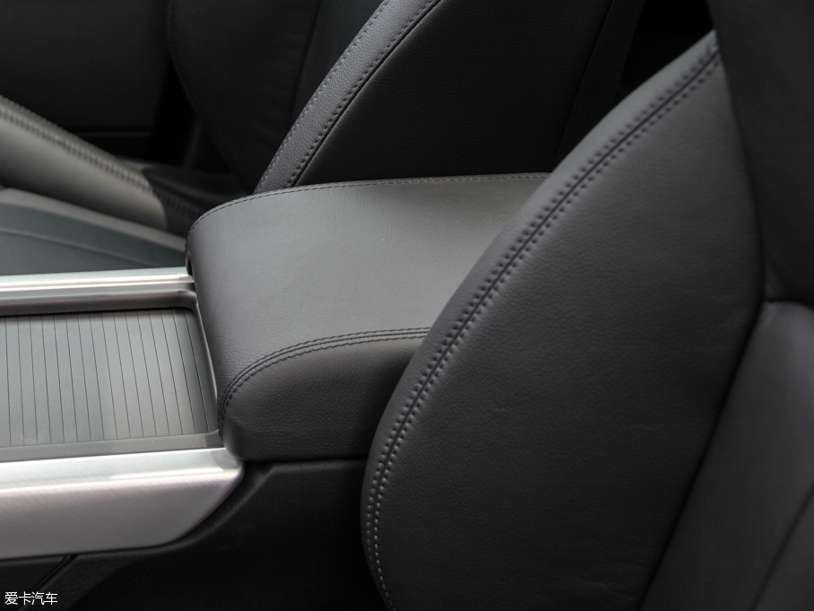 2016٘O 2.0T SE ҫ