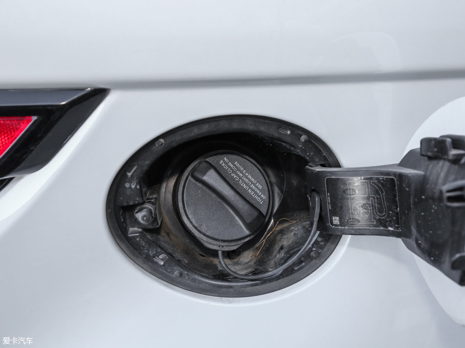 2016٘O 2.0T SE PLUS 