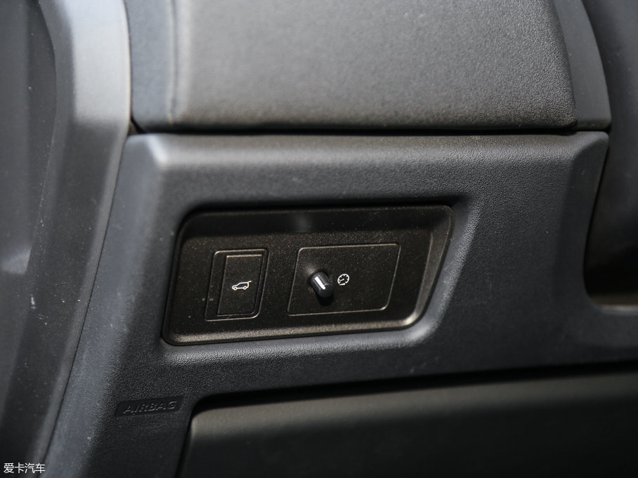 2016٘O 2.0T SE PLUS 