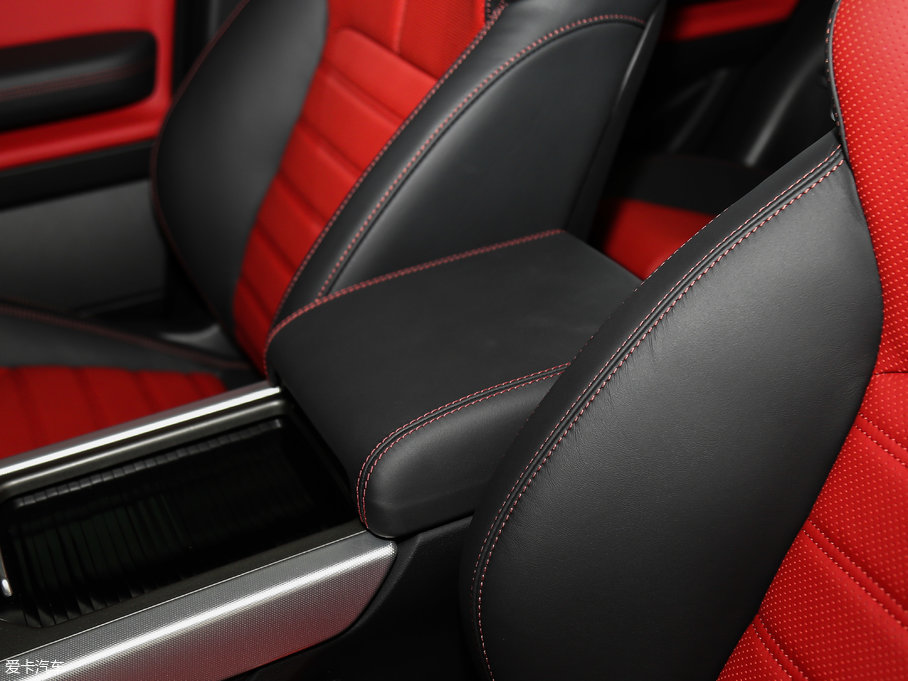 2017٘O 2.0T HSE DYNAMIC Ӱ