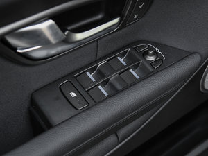 20172.0T PURE L(fng)а {܇ƅ^(q)	