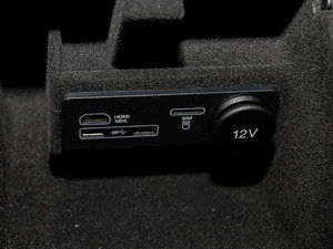 20172.0T HSE DYNAMIC Ӱ g