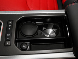 20172.0T HSE DYNAMIC Ӱ g