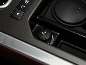 20172.0T HSE DYNAMIC Ӱ g