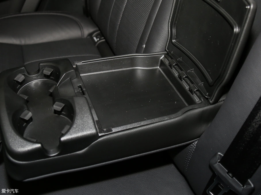 2017l(f)F(xin) 2.0T SE