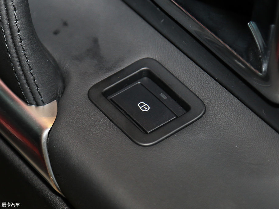 2017lF 2.0T HSE LUXURY