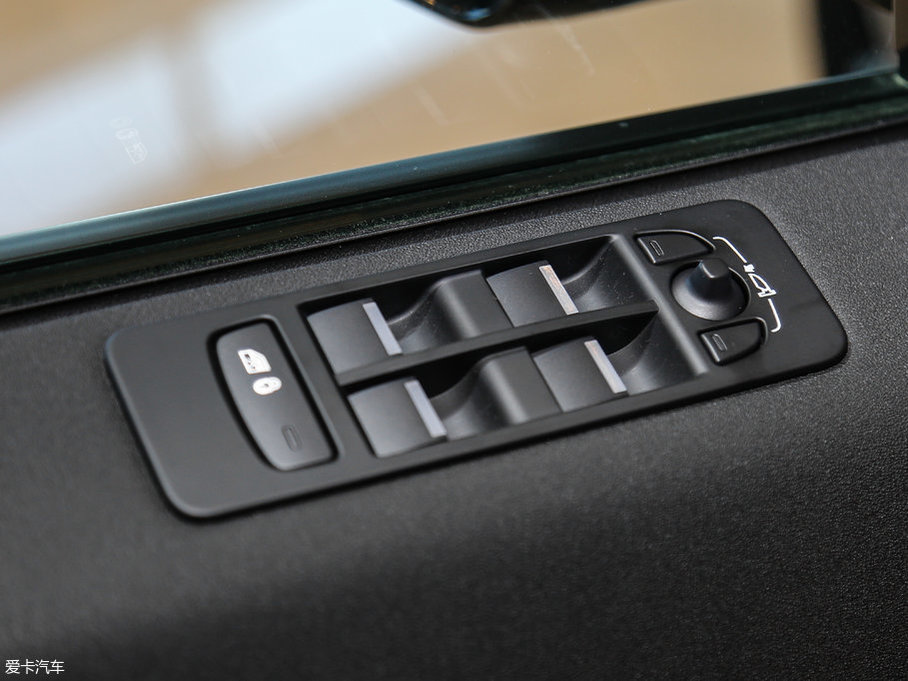 2017l(f)F(xin) 2.0T HSE LUXURY