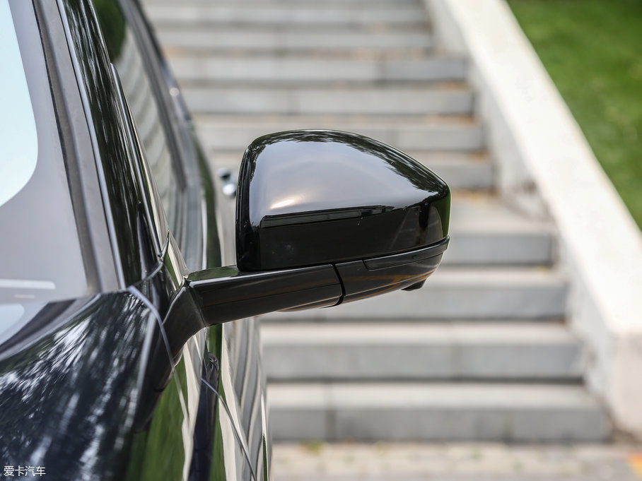 2017lF 2.0T HSE LUXURY