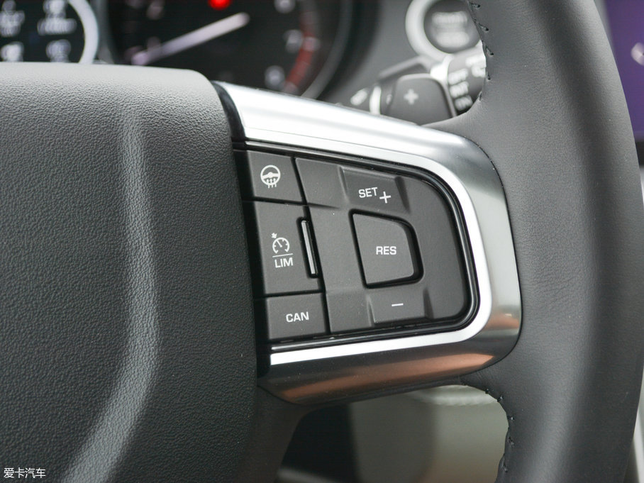 2017l(f)F 2.0T HSE LUXURY