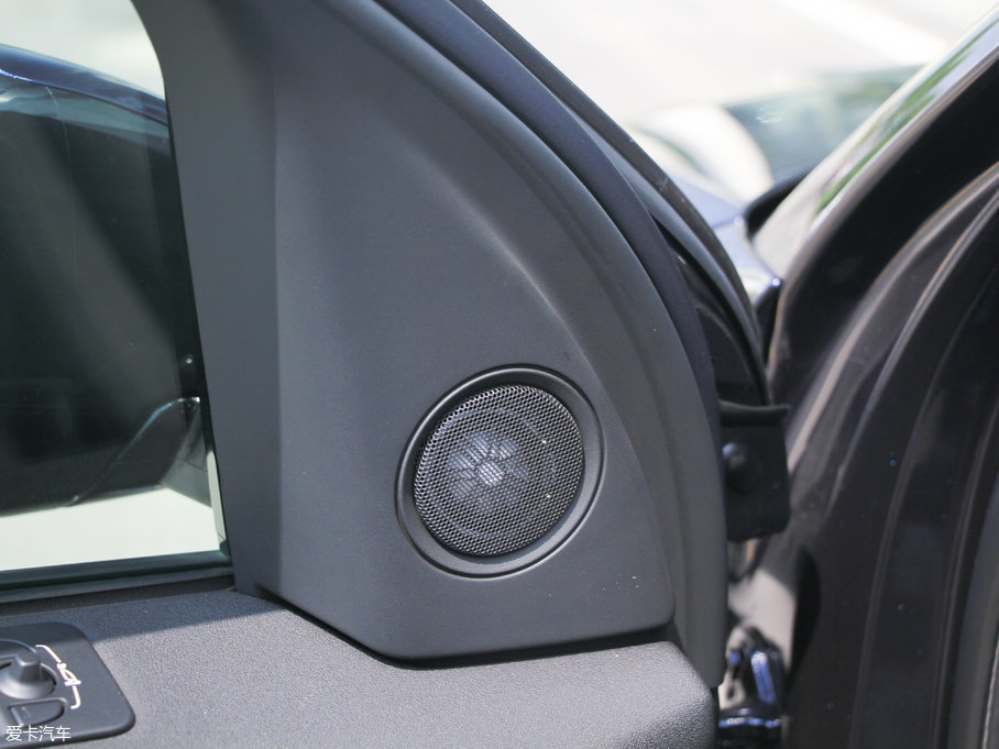 2017l(f)F(xin) 2.0T SE