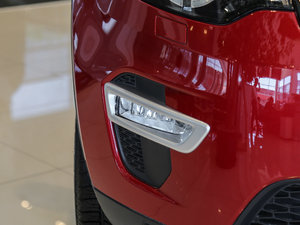 20172.0T HSE LUXURY ^