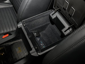 20172.0T HSE LUXURY g