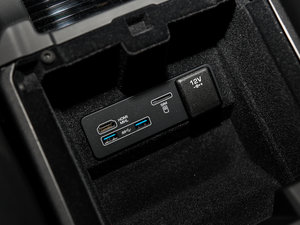 20172.0T HSE LUXURY g