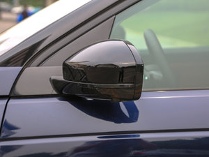 20172.0T HSE LUXURY ^