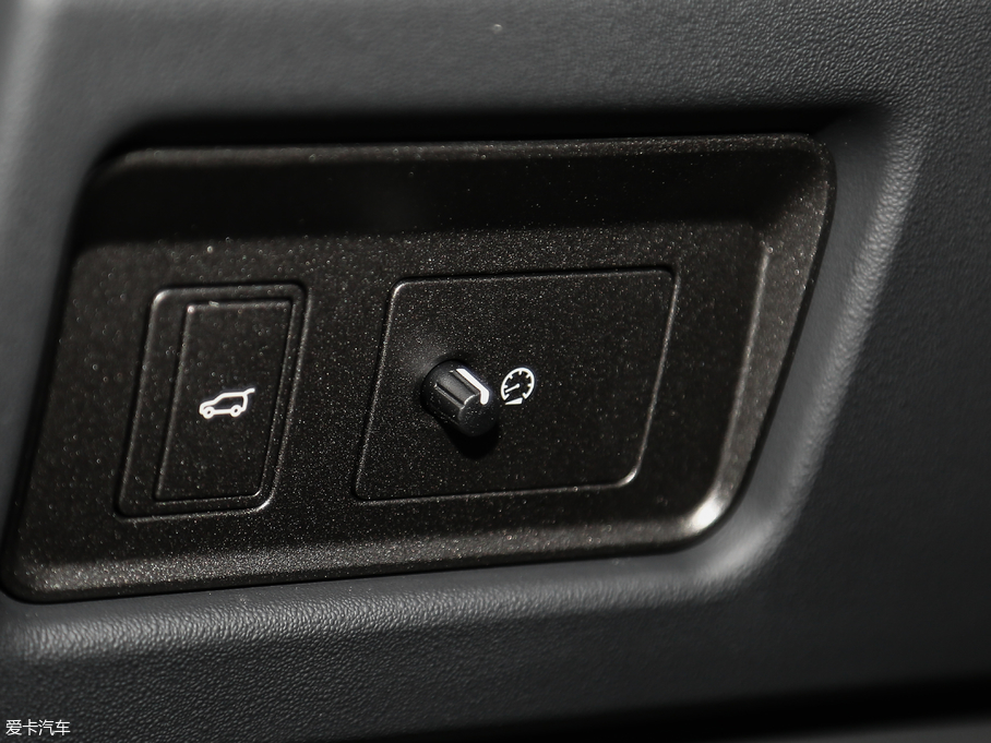 2018٘O 240PS SE DYNAMICJ