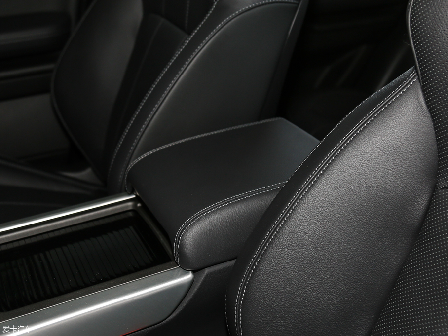 2018٘O 240PS SE DYNAMICJ