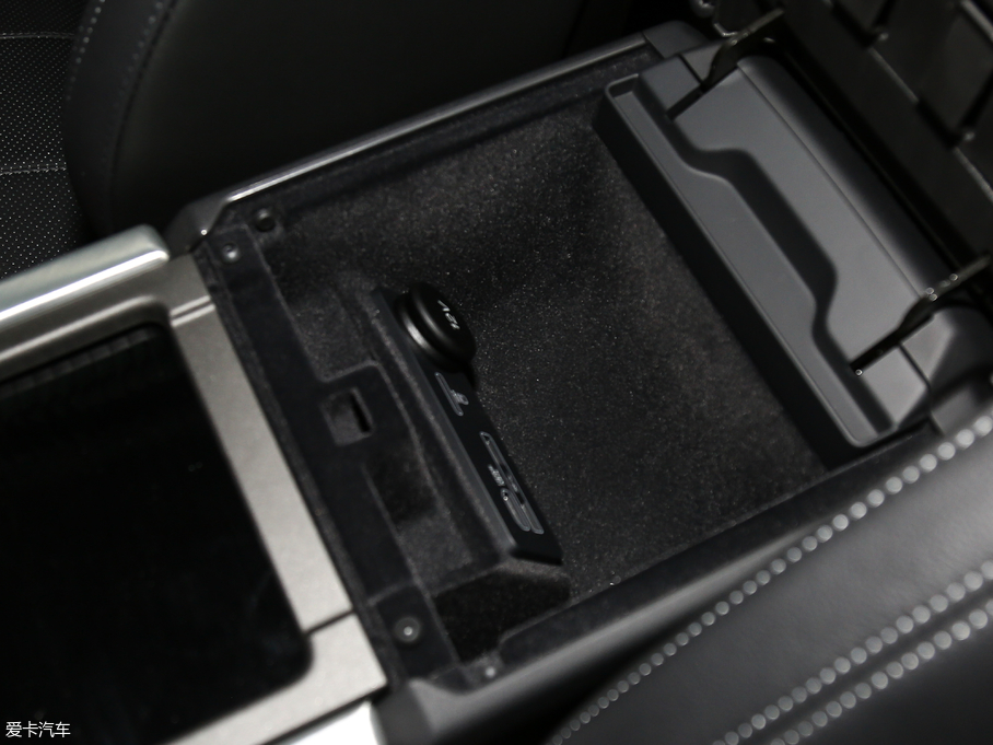 2018٘O 240PS SE DYNAMICJ