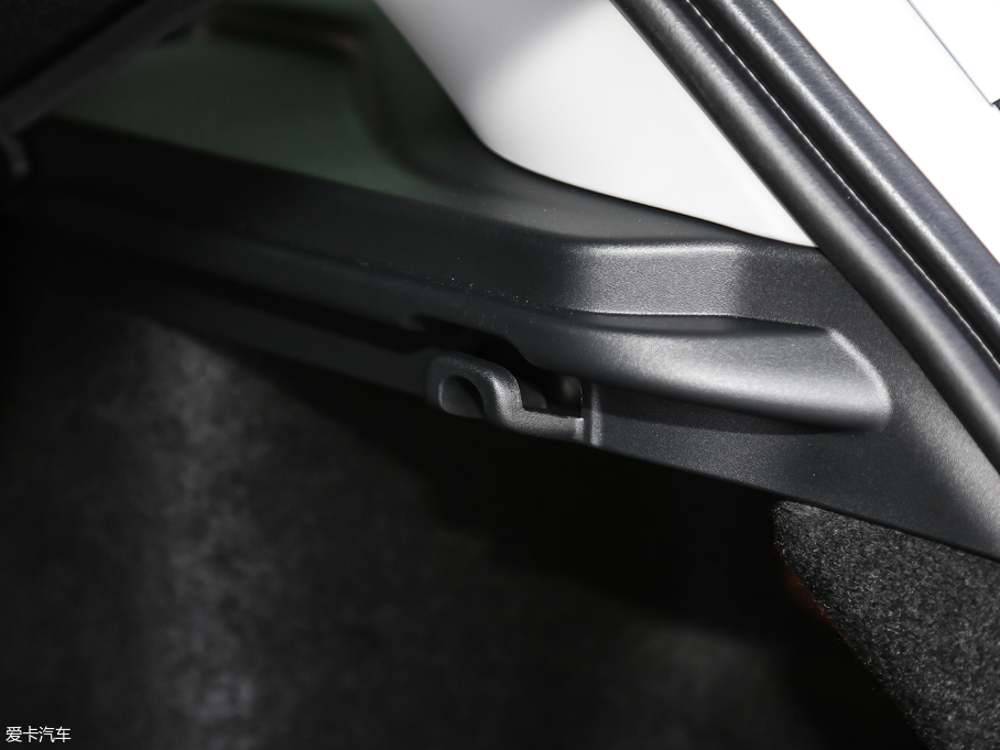 2018٘O 240PS SE DYNAMICJ