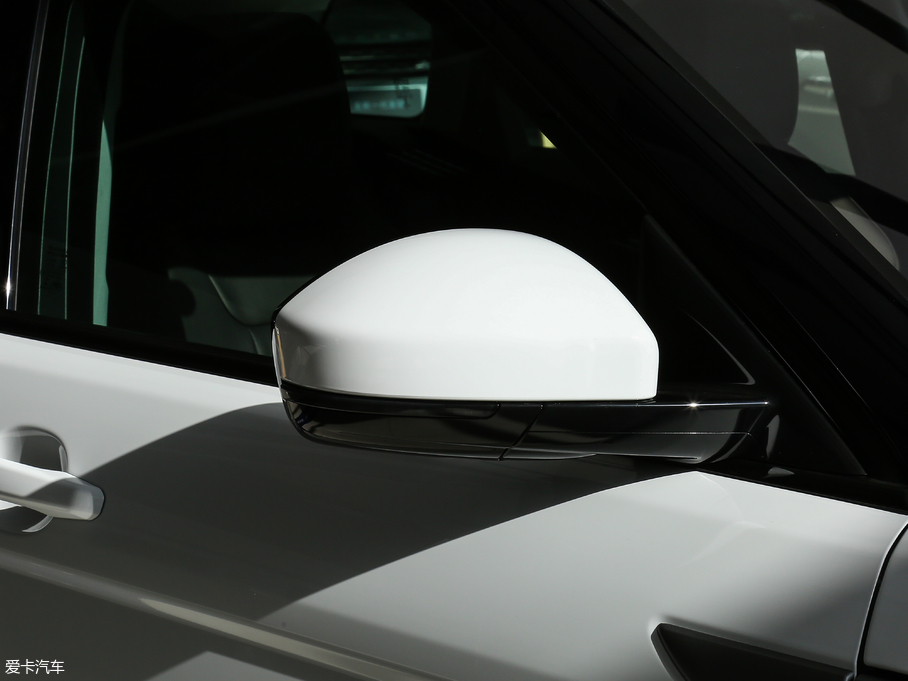 2018٘O 240PS PURE L(fng)а