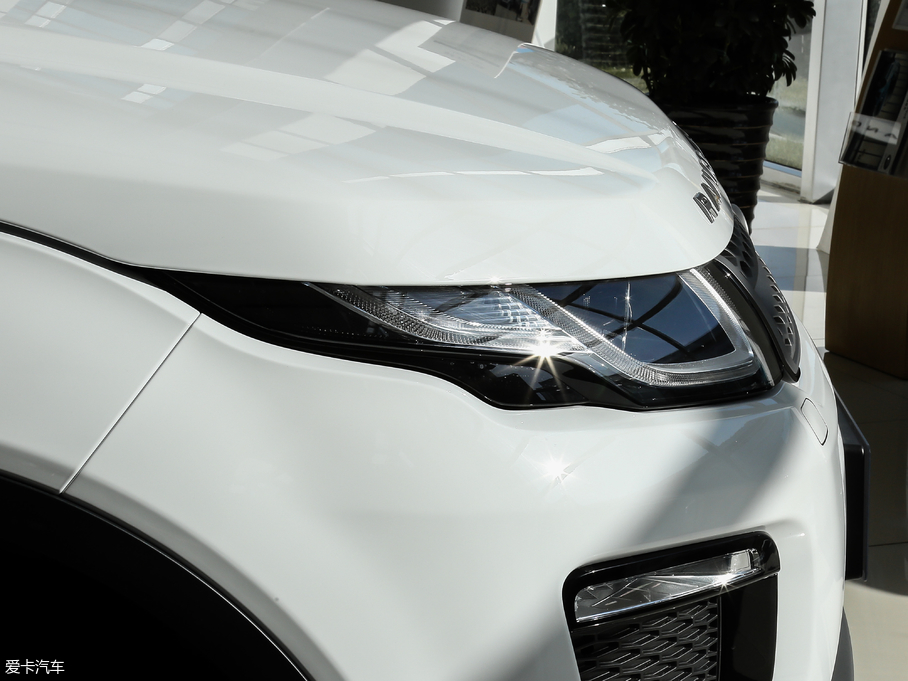 2018٘O 240PS PURE Lа