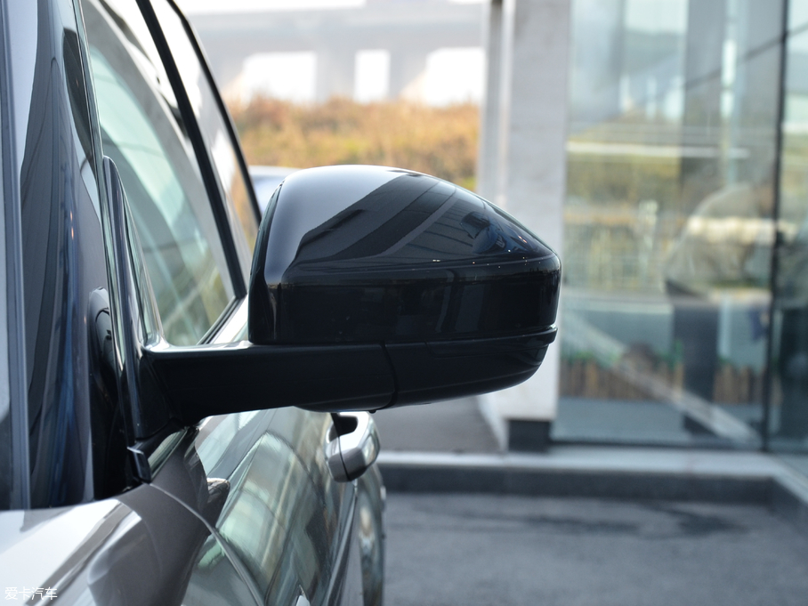 2018٘O 240PS SE ҫ