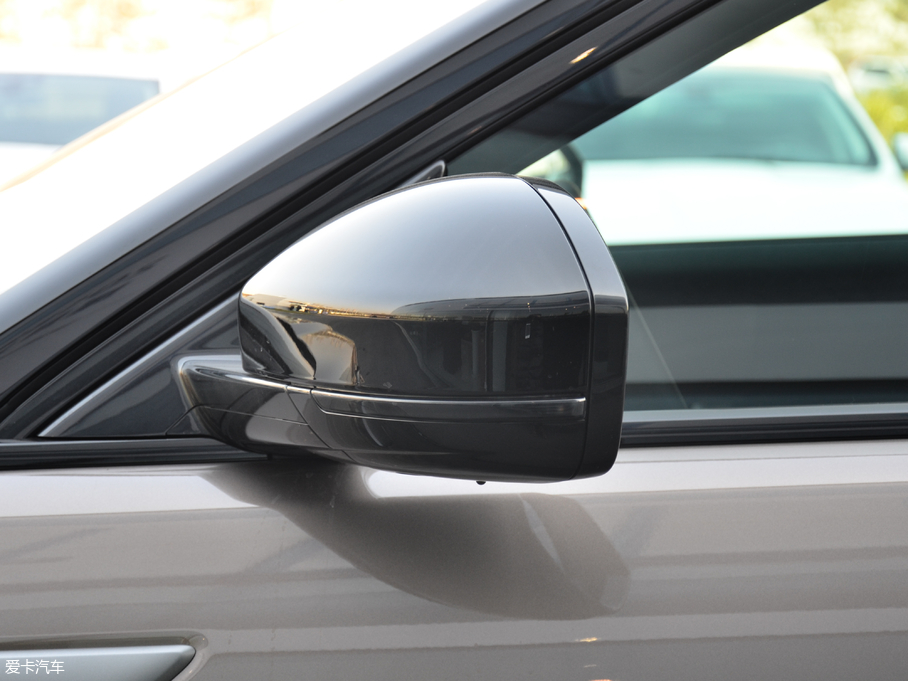 2018٘O 240PS SE ҫ