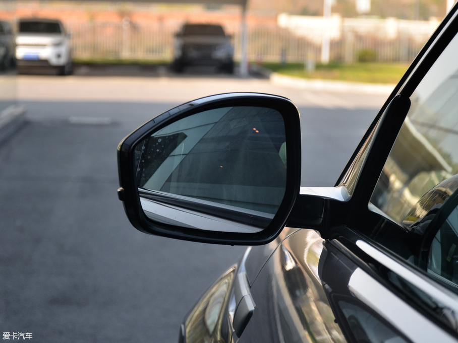 2018٘O 240PS SE ҫ