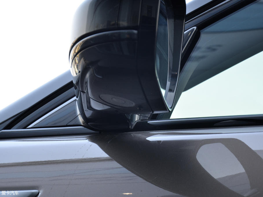 2018٘O 240PS SE ҫ