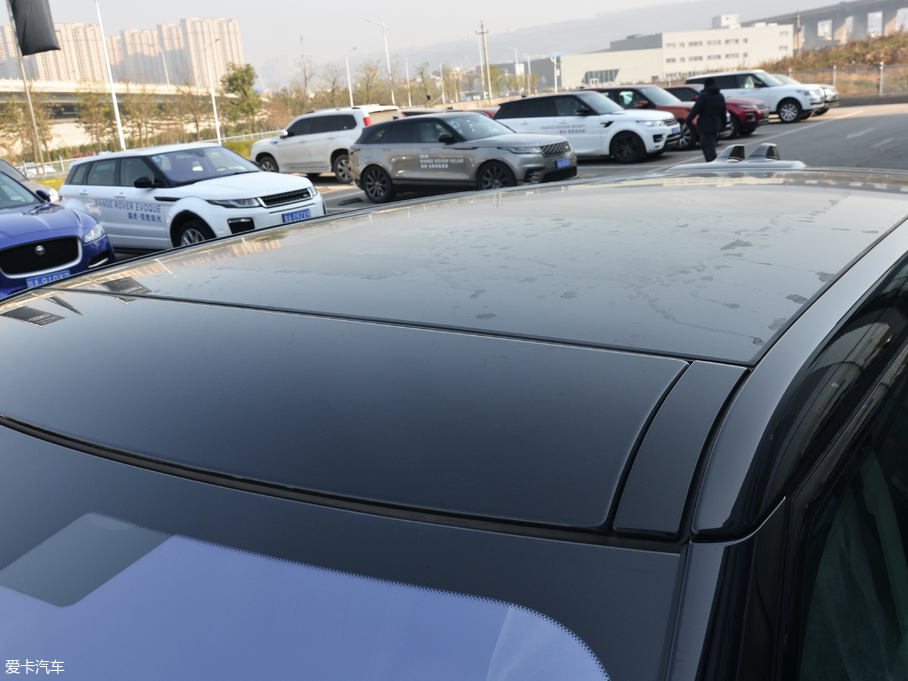 2018٘O 240PS SE ҫ