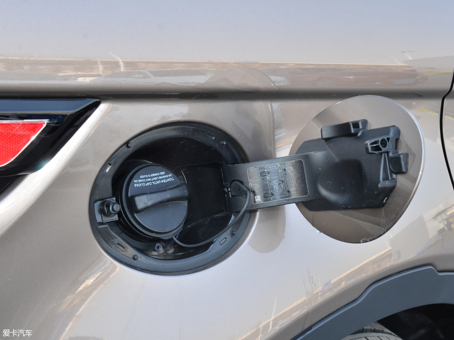 2018٘O 240PS SE ҫ