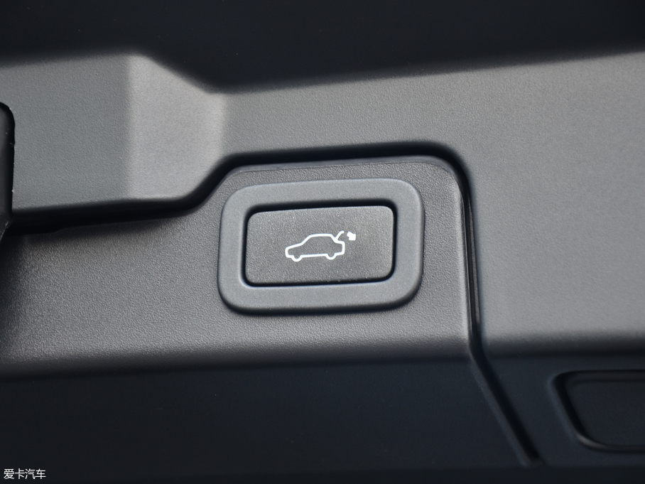 2018٘O 240PS SE ҫ