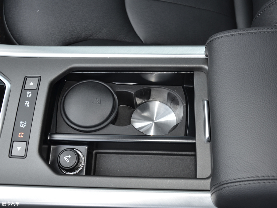 2018٘O 240PS SE ҫ