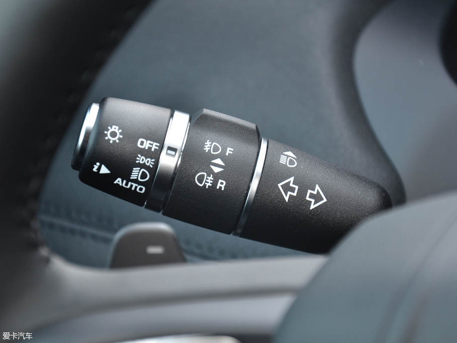 2018٘O 240PS SE ҫ