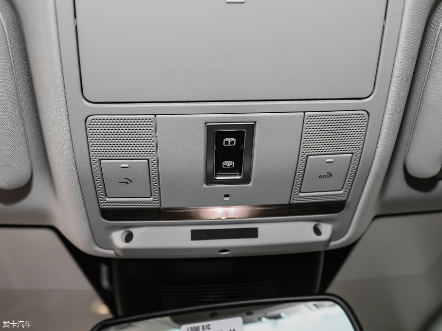 2018٘O 240PS HSE DYNAMICӰ