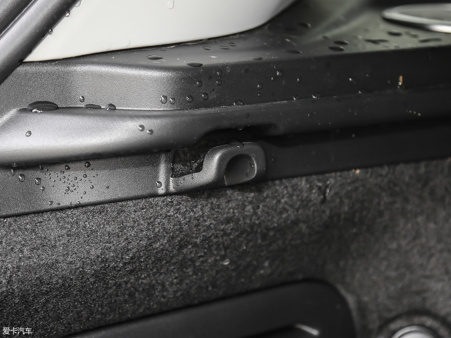 2018٘O 240PS HSE DYNAMICӰ