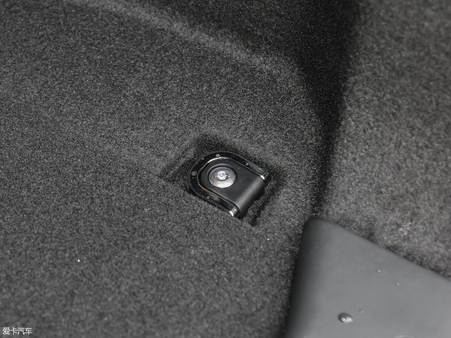 2018٘O 240PS HSE DYNAMICӰ