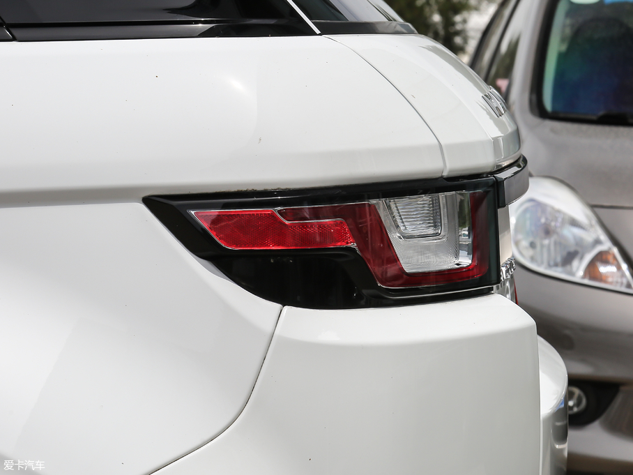 2018٘O 240PS HSE DYNAMICӰ