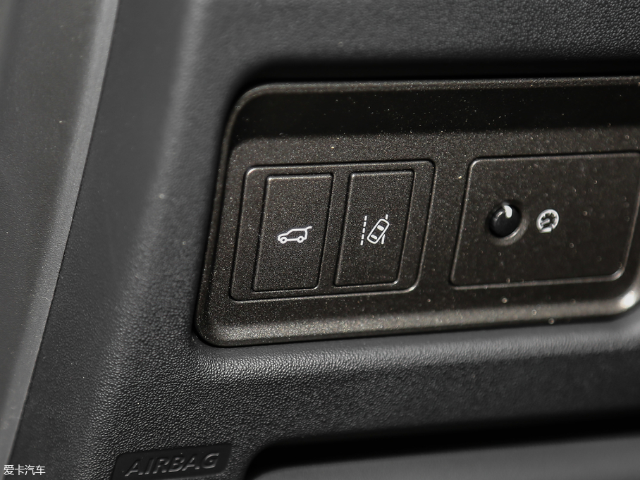 2018٘O 240PS HSE DYNAMICӰ