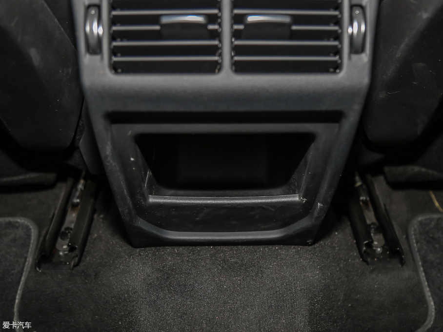 2018٘O 240PS HSE DYNAMICӰ