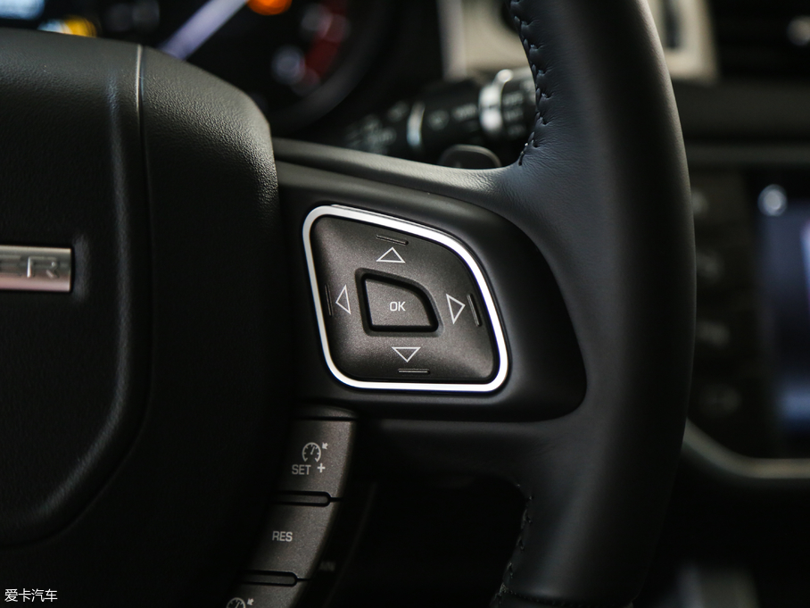 2018٘O 240PS PURE Lа