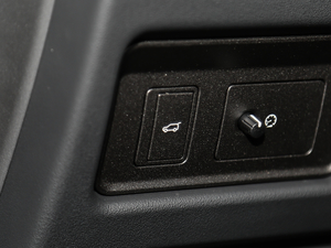 2018240PS SE DYNAMICJ g