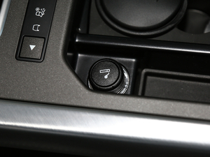 2018240PS SE DYNAMICJ g