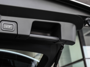 2018240PS SE DYNAMICJ g