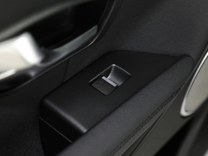 2018240PS PURE Lа g