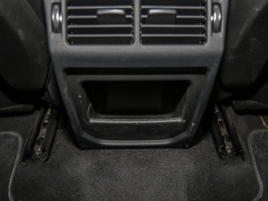 2018240PS HSE DYNAMIC(dng) g