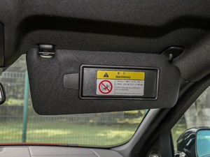 2018240PS HSE DYNAMIC(dng) g