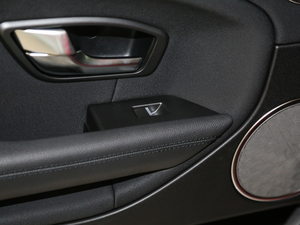 2018240PS PURE Lа g